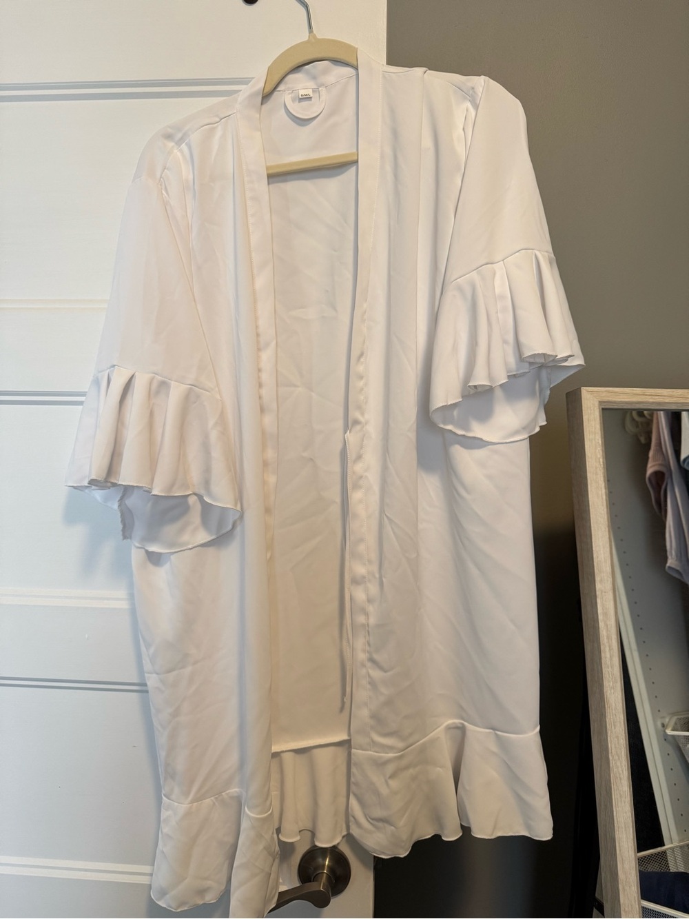 White Ruffle-Sleeve Open Front Robe